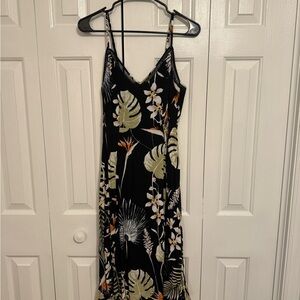 Lulu's Black Tropical Floral Maxi Dress